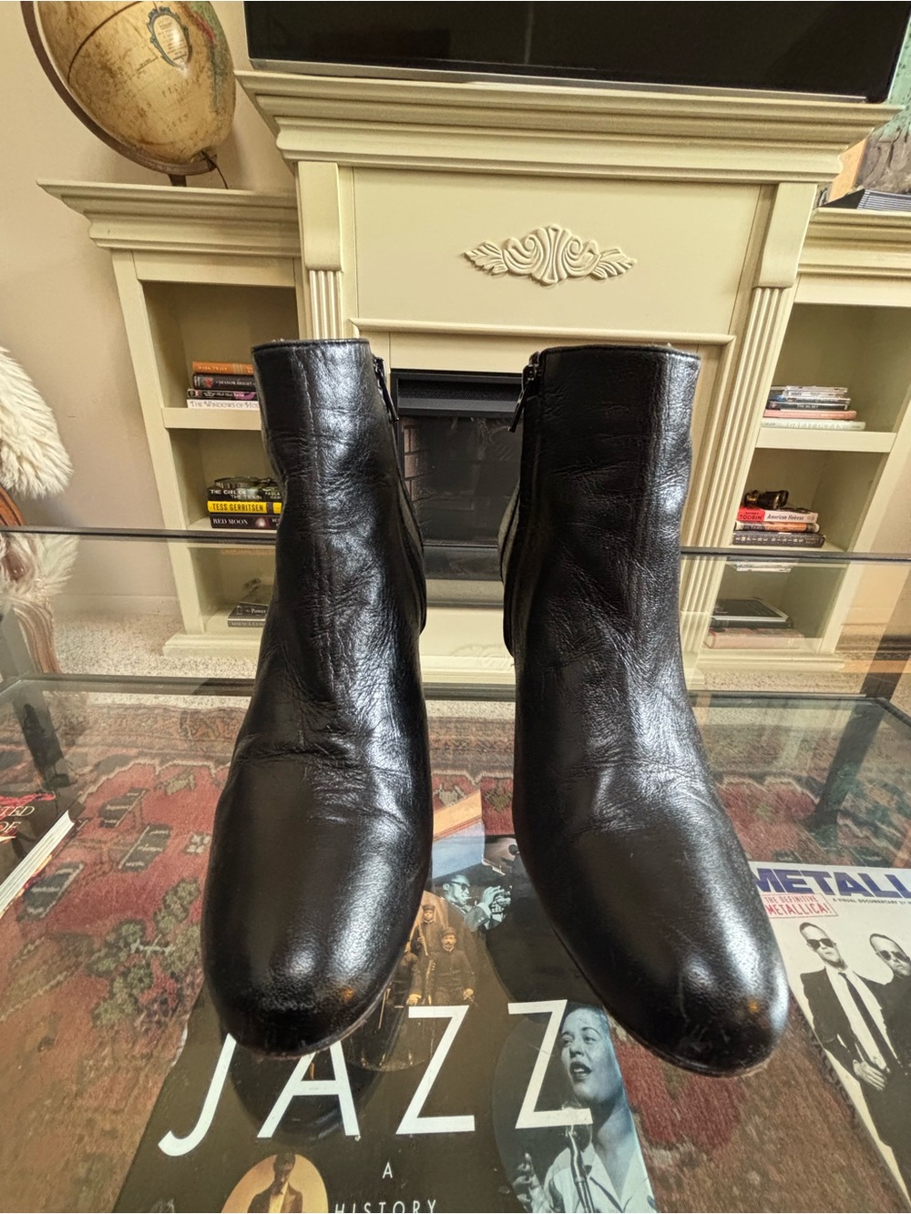 💥 LANVIN PARIS Black Leather Side-Zip Wedge Ankle Boots Booties Sz 9.5 💥 - Picture 6 of 7